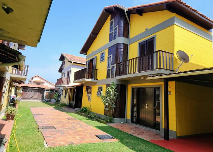 Casa Inteira No Pero, A Poucos Passos Da Praia