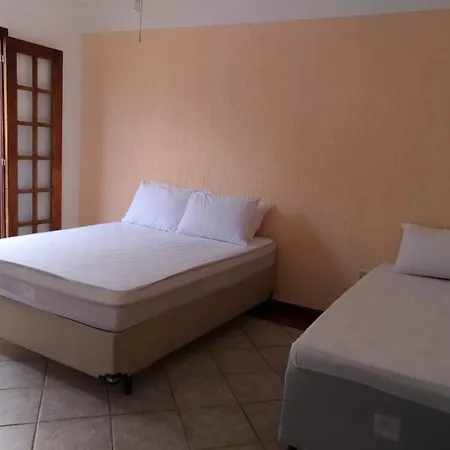 Casa Inteira No Pero, A Poucos Passos Da Praia Cabo Frio Exterior photo