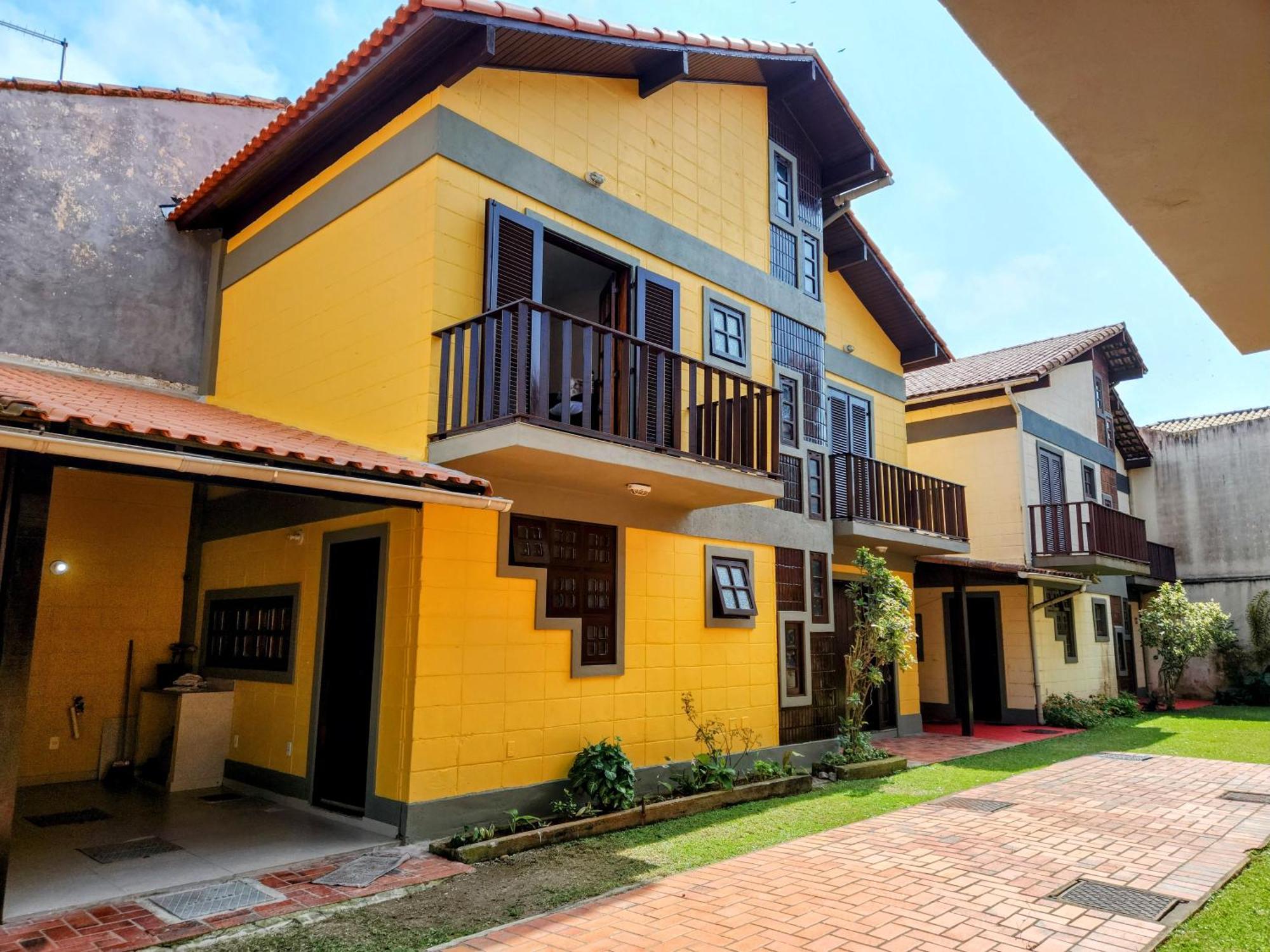 Casa de Férias Casa Inteira A Poucos Passos Da Do Peró. *